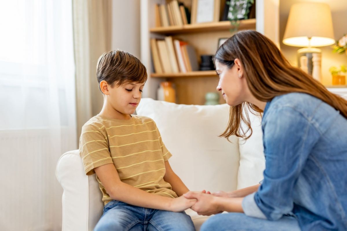 چگونه بدون دعوا، صبر را به کودک آموزش دهیم؟ 3 چگونه کودک صبور تربیت کنیم؟