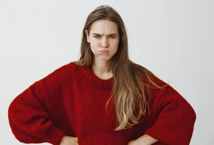 7رفتار پنهانی که اعتبار شما را در چشم دیگران نابود می کند 2 ۷ رفتار پنهانی که شما را از چشم دیگران می اندازد!