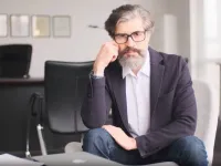 چگونه شخصیت قوی و محکم داشته باشیم با برترین راهکارها