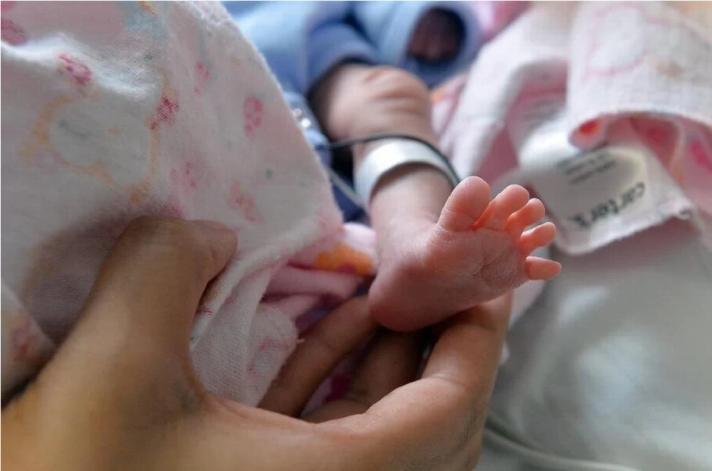 روش های مراقبت از نوزاد در NICU