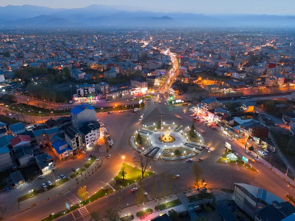 شهرستان صومعه سرا