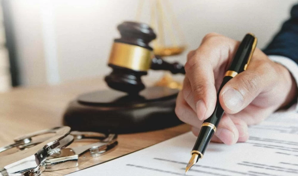 شرایط حکم غیابی 