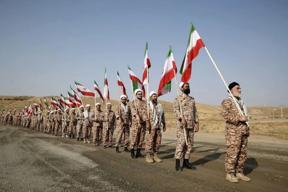 مجازات استفاده از لباس نظامی