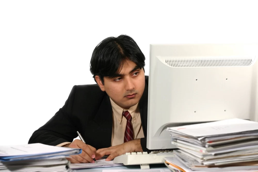 راهکارهای پیشگیری از تخلفات اداری