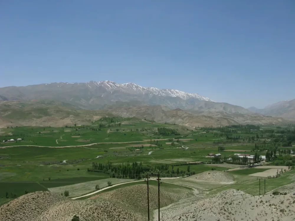 دیدنی های روستای سله بن فیروزکوه 