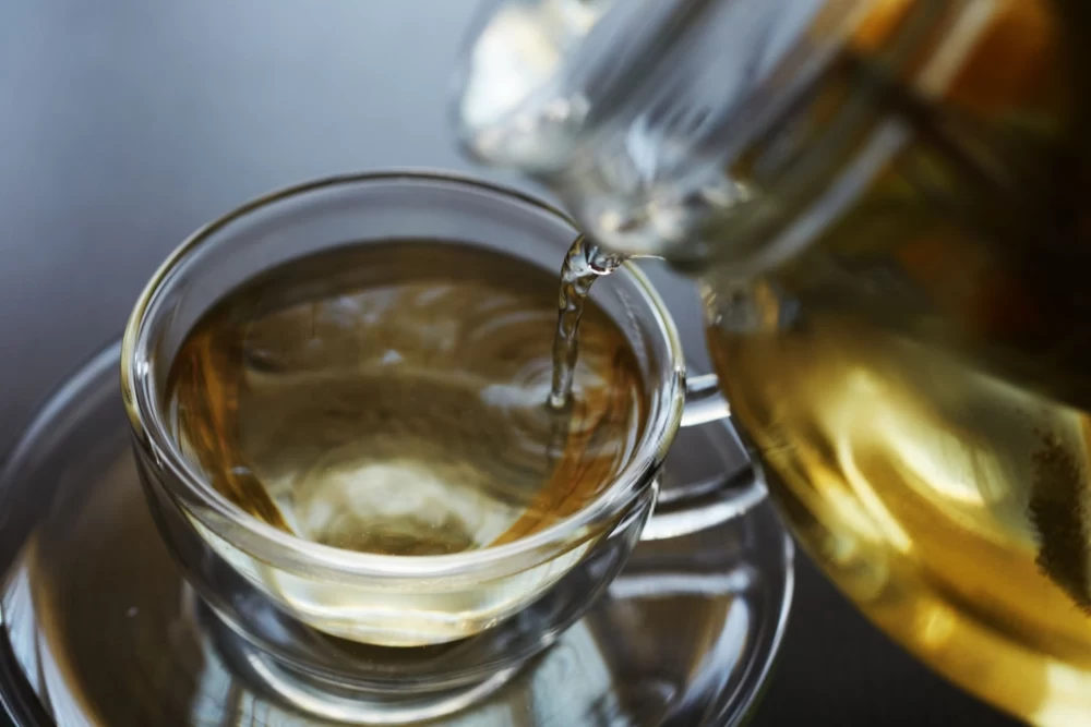 مضرات چای سبز
