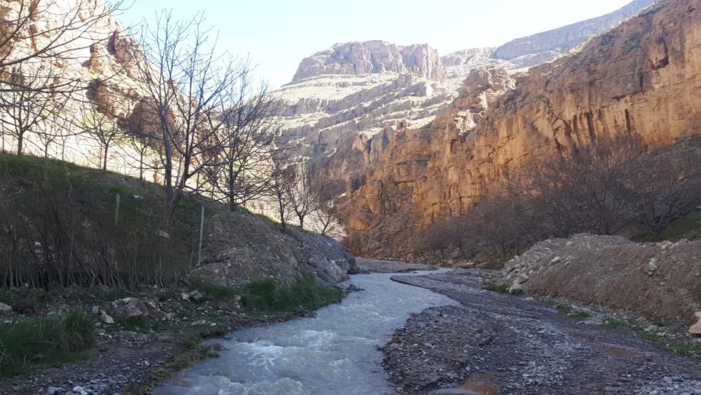 روستای آبقد مشهد