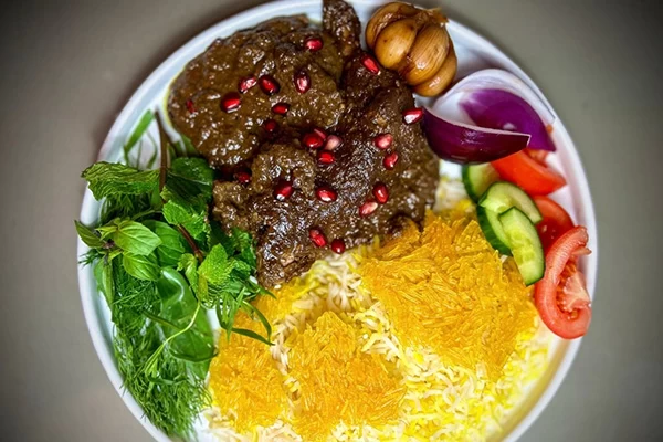رفع تلخی گردو در فسنجان