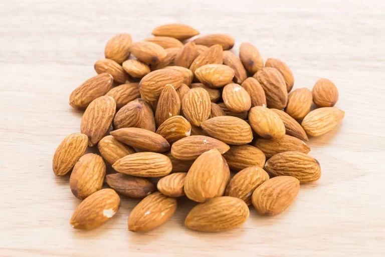 فواید بادام
