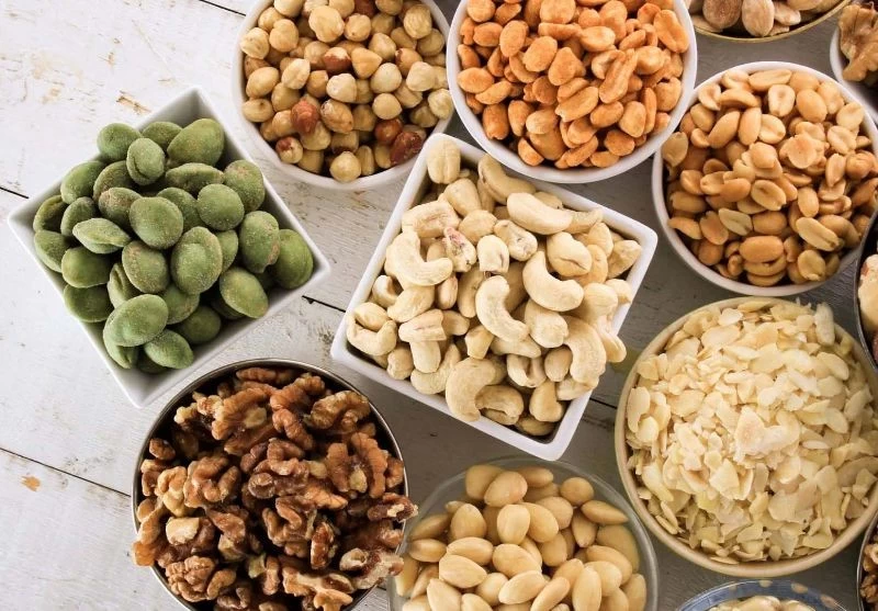 مصرف آجیل صبح و شب چه تاثیری داره؟