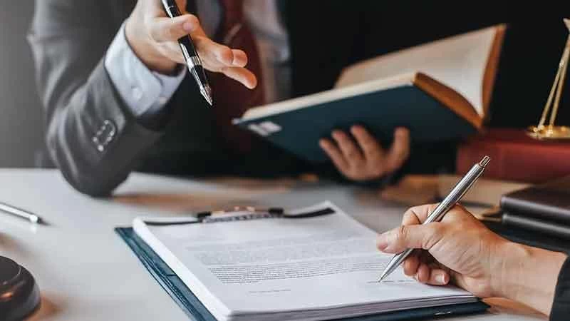 شرکت های مهاجرتی مورد تایید وزارت کار، دارای خدمات و قراردادهای شفاف هستند.