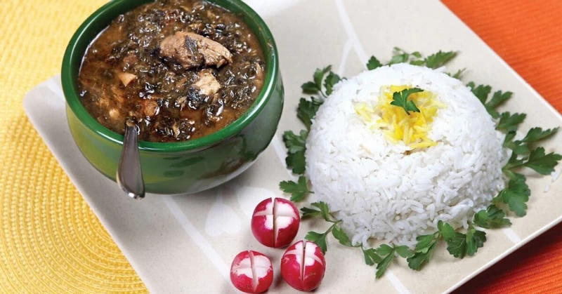 معرفی ۱۴ غذای خوشمزه و اصیل اهواز (همراه با دستور پخت و مواد اولیه)