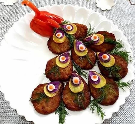 انواع تزیین کتلت برای مدارس،مجالس و مهمانی های رسمی