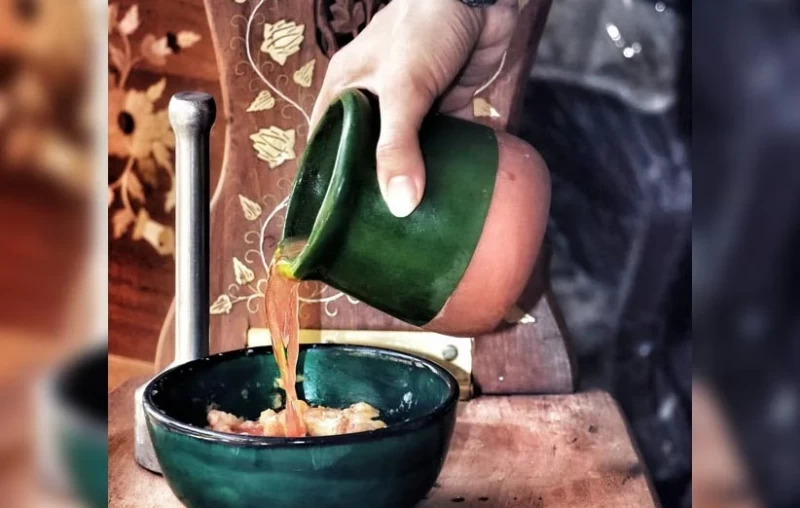 طرز تهیه آبگوشت در ظرف سفالی + (فوت و فن جا افتادن)