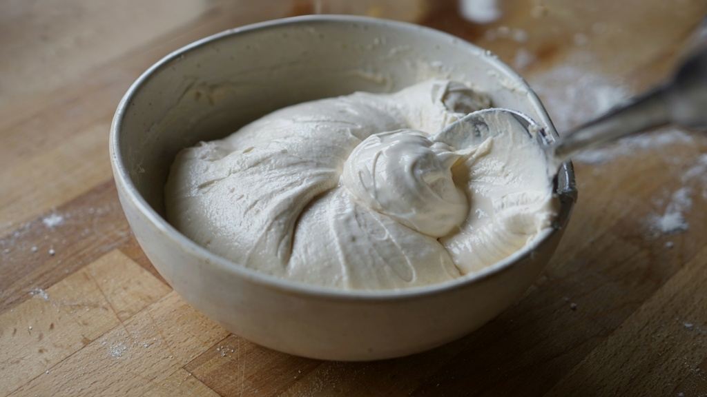 طرز تهیه لقمه های سیب زمینی و پنیر کره ای