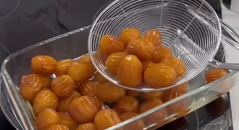 طرز تهیه بامیه بازاری ترد و خوشمزه برای ۶ نفر