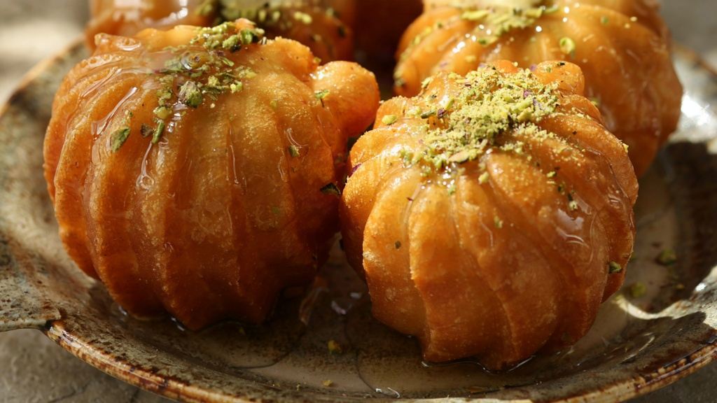 طرز تهیه بامیه بازاری مجلسی و خوش رنگ در خانه