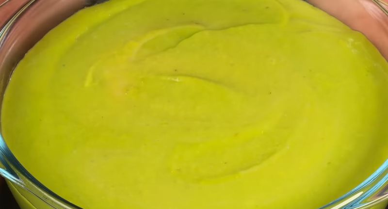 طرز تهیه دسر رژیمی و فوری با سیب و موز؛ بدون آرد، فر و ژلاتین