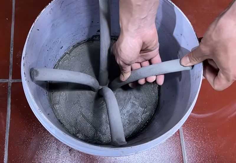 ایده ساخت دکوری شیک با شلنگ و سیمان
