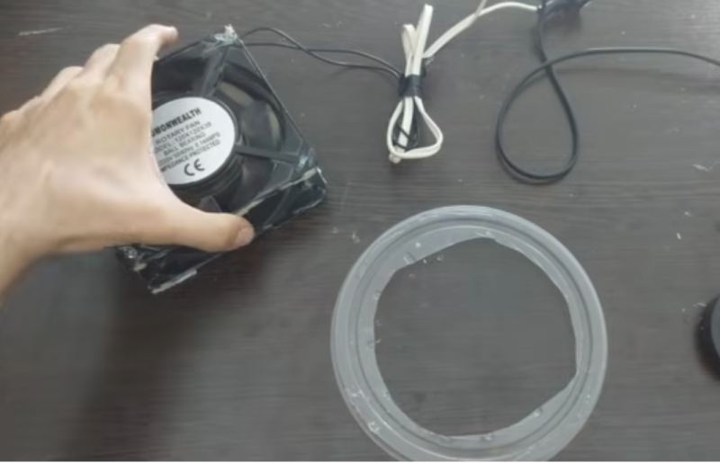 نحوه ساخت جاروبرقی با ۱ عدد بطری بازیافتی