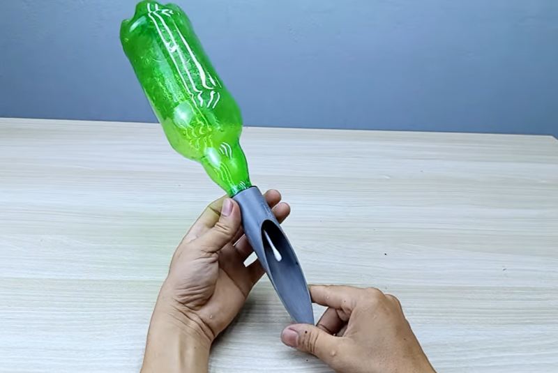 ساخت سیستم آبیاری قطره ای خانگی با بطری پلاستیکی