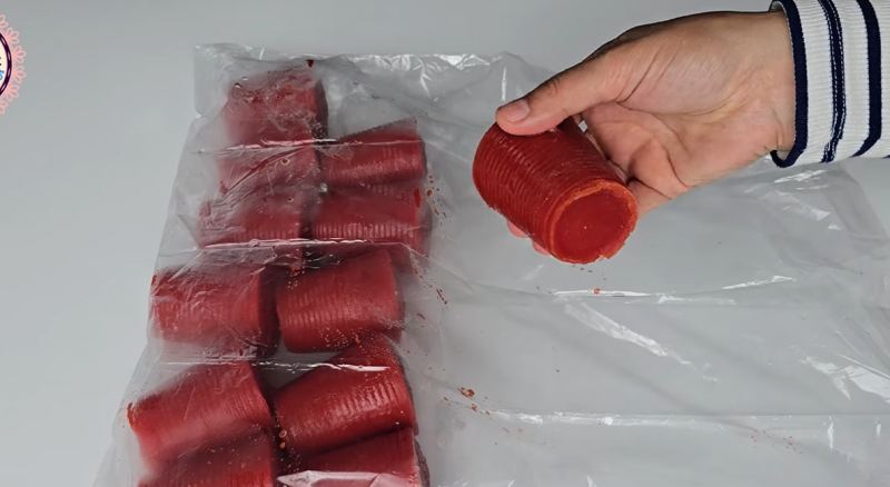 روش جدید تهیه رب گوجه زمستانی بدون جوشاندن طولانی؛ نگهداری آسان در فریزر