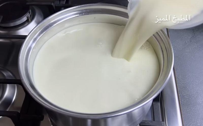 طرز تهیه ماست گوسفندی سفت و سنتی در خانه