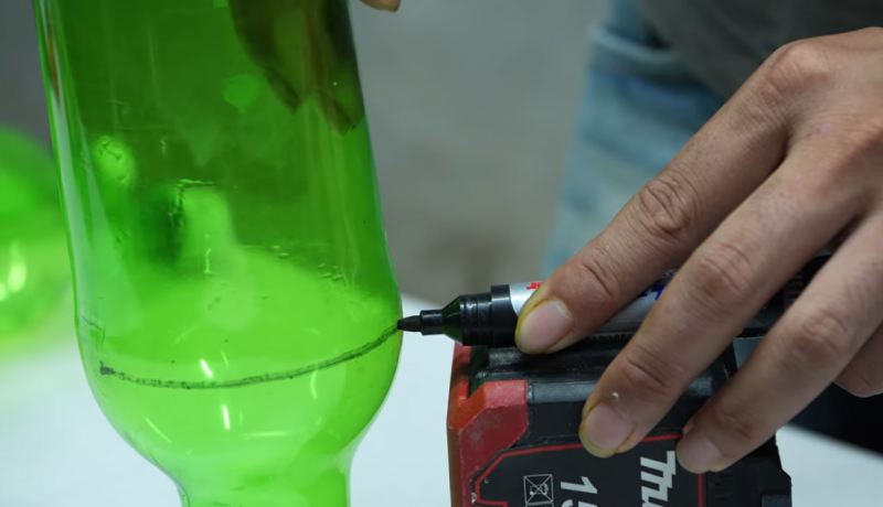 ساخت جارو برای باغ با بطری پلاستیکی دور ریختنی