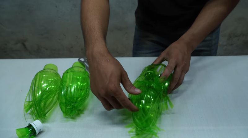 ساخت جارو برای باغ با بطری پلاستیکی دور ریختنی