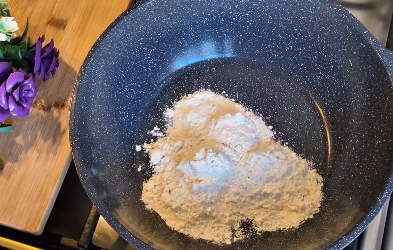 طرز تهیه حلوا ارده آسان و فوری فقط با ۳ ماده در ۱ ساعت
