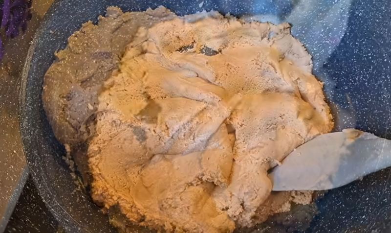 طرز تهیه حلوا ارده آسان و فوری فقط با ۳ ماده در ۱ ساعت
