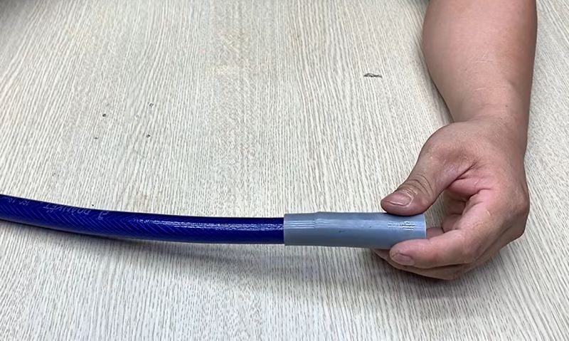 ترفند ساده اتصال شیر قطع و وصل آب به شلنگ در خانه