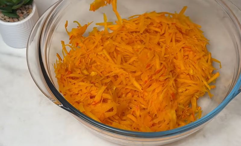 طرز تهیه غذای سریع و رژیمی با کدو حلوایی و تخم مرغ