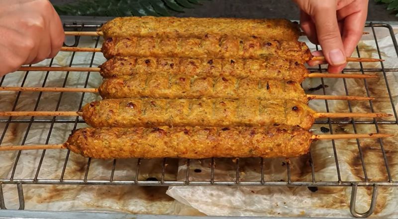 طرز تهیه کوبیده مرغ نرم و آبدار بدون نیاز به زغال و منقل