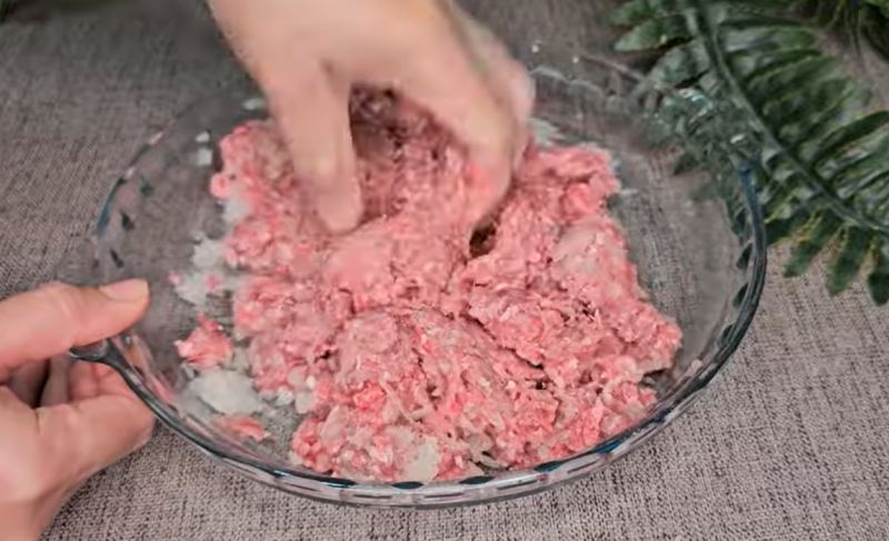 طرز تهیه کباب کوبیده چرب و آبدار بدون زغال و منقل