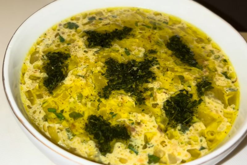 طرز تهیه آش سنتی کردی؛ غذای اصیل و خوشمزه