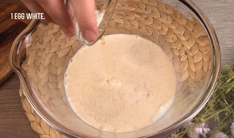 طرز تهیه نان پیده ترکیه ای با ۳ سیب زمینی و ۱ تخم مرغ