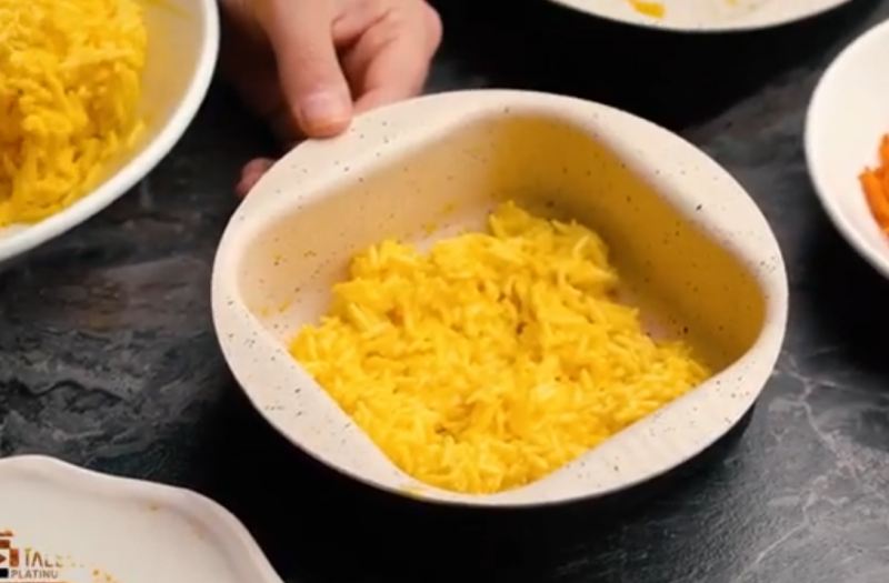 طرز تهیه ته چین گوشت و هویج مجلسی و قالبی