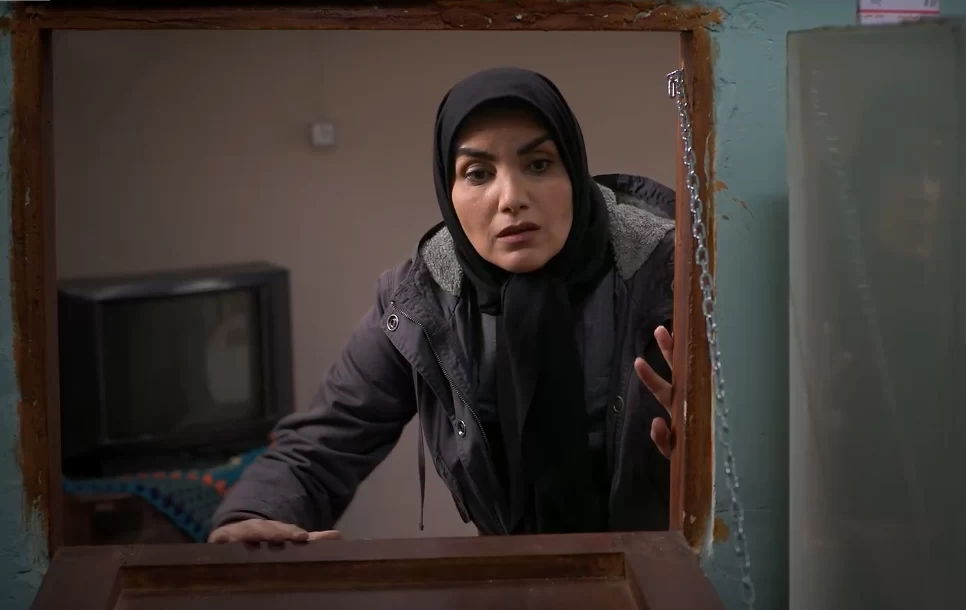 بازیگران سریال زمین گرم+ خلاصه داستان و زمان پخش و تکرار