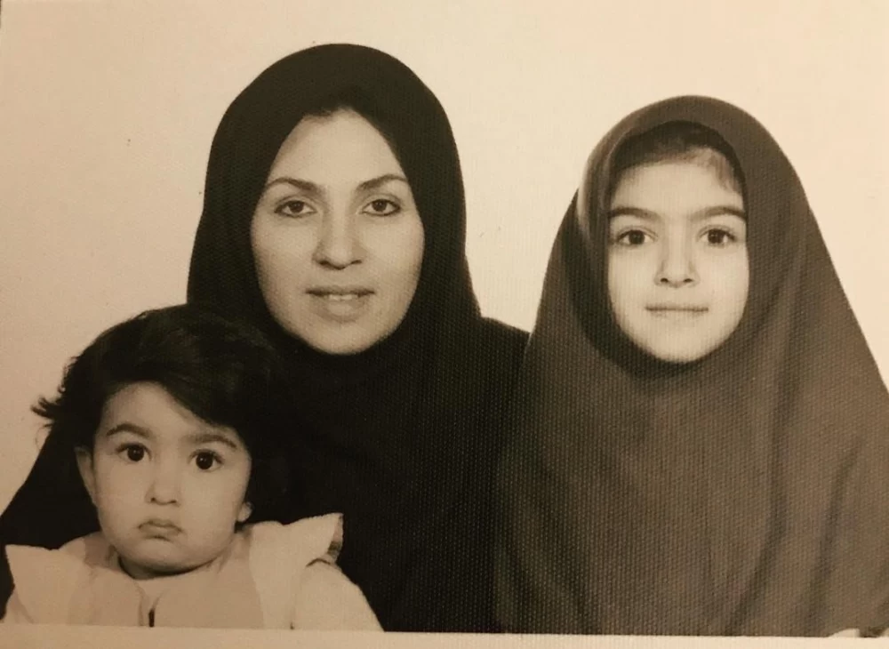 بیوگرافی الهام طهموری از زندگی شخصی تا شهرت در فیلم ها و سریال ها