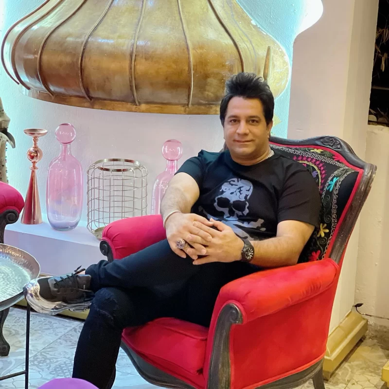 بیوگرافی و زندگی شخصی امید جهان خواننده + علت فوت