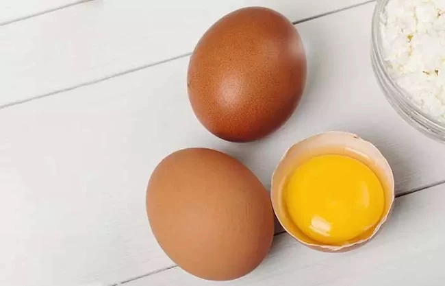 13 تا از بهترین خوراکی ها برای چشم