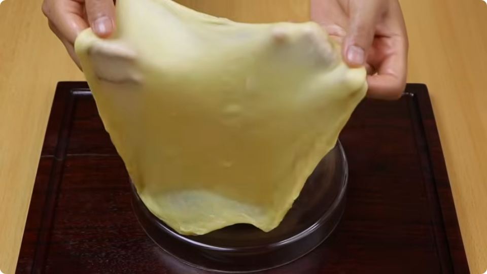 طرز تهیه نان فطیر (پفک) با آب پرتقال؛ یک شیرینی ساده و خوشمزه در ۵ دقیقه!