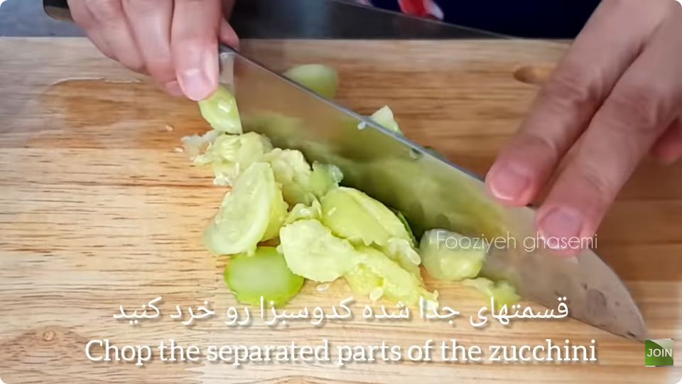 کدو رو تو آب جوش بنداز و یه غذای رستورانی خوشمزه و آسون درست کن