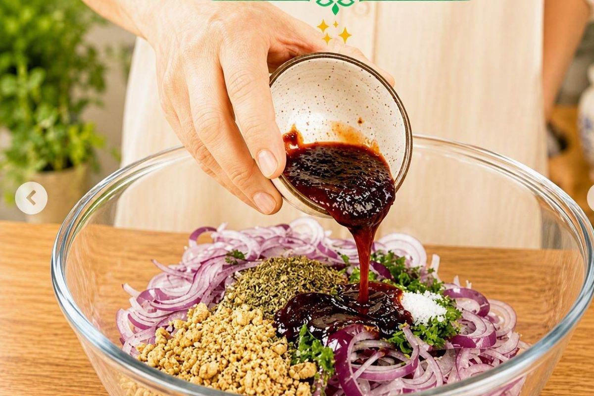 طرز تهیه پیاز پرورده؛ چاشنی فوق العاده آسان و خوشمزه کنار غذاهایتان