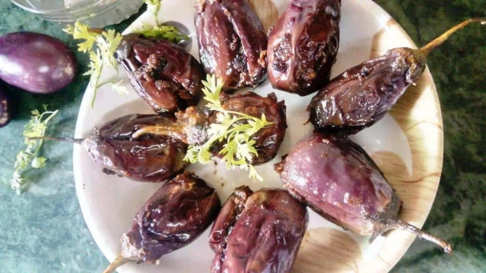 ترشی بادمجان شکم پر