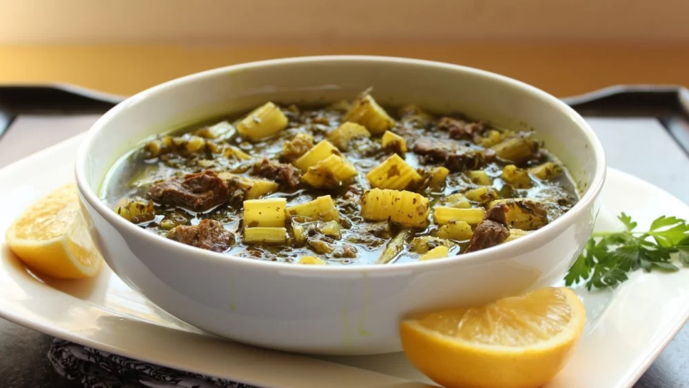 طرز تهیه خورش تره فرنگی