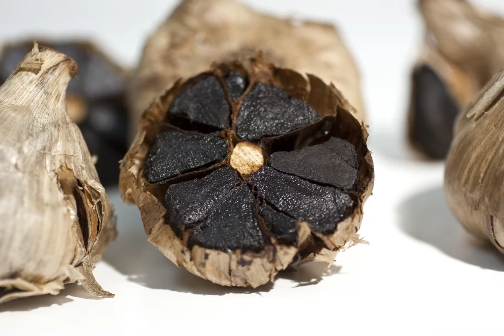روغن سیر سیاه