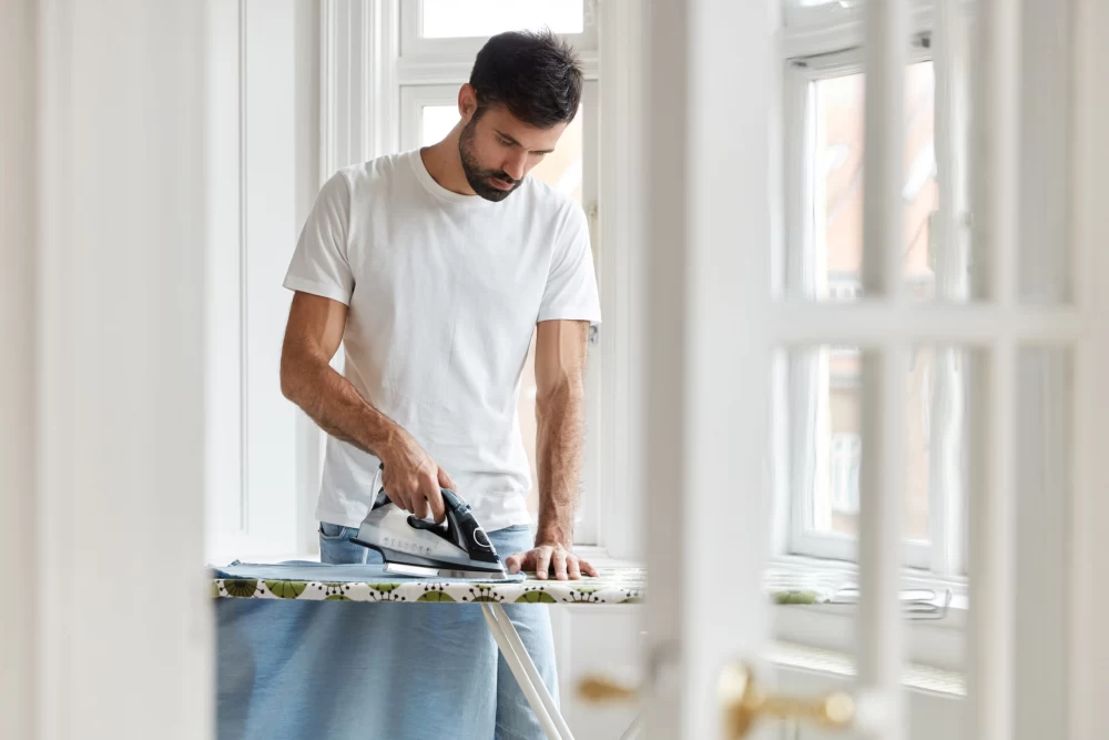  برق افتادگی روی لباس