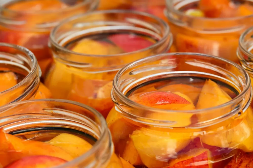  طرز تهیه ترشی هلو 